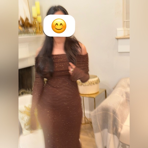 Meshki Marcel Off the Shoulder Long Sleeve Maxi Dresss - Picture 8 of 9